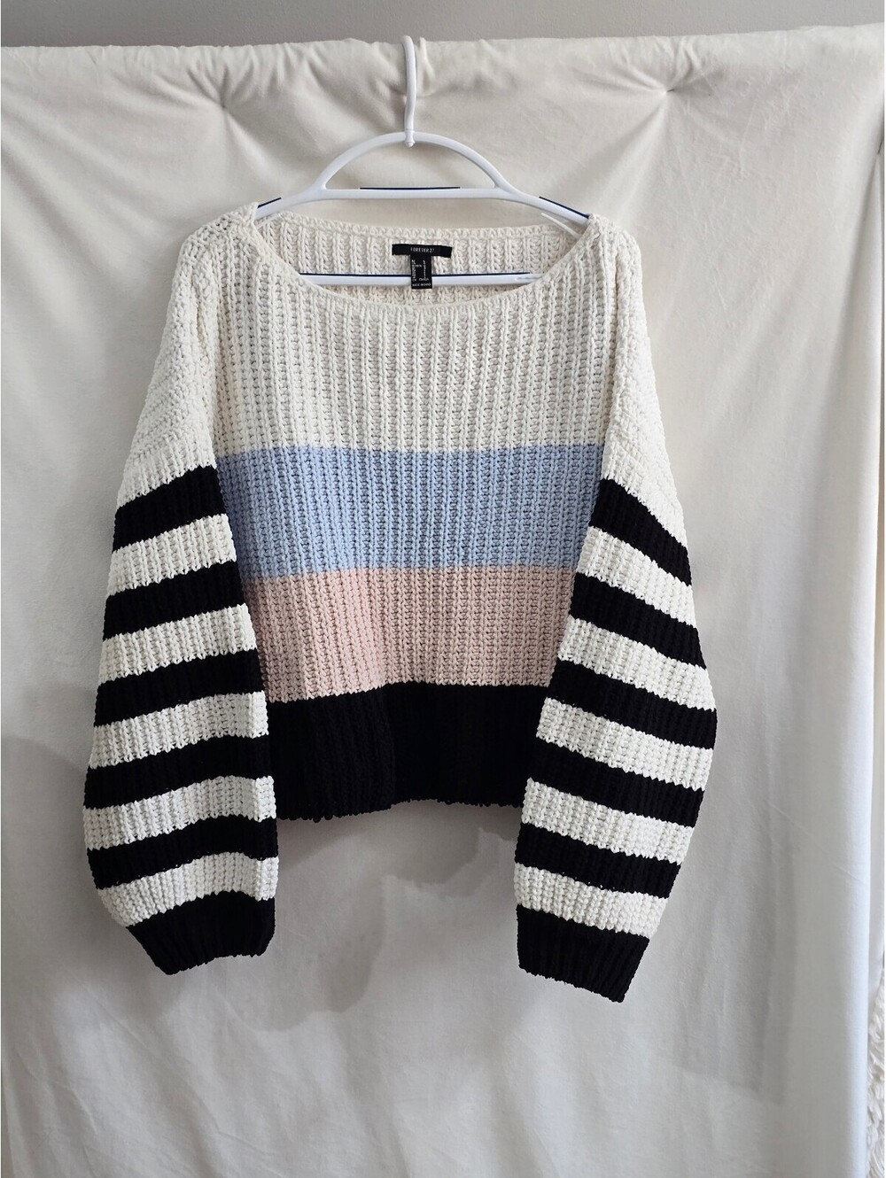 Forever 21 Women's Colorblock Knit Sweater with Striped Sleeves, Size L